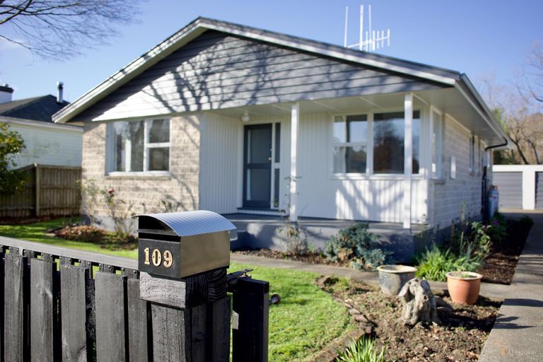 Photo of property in 109 Talbot Street, Geraldine, 7930