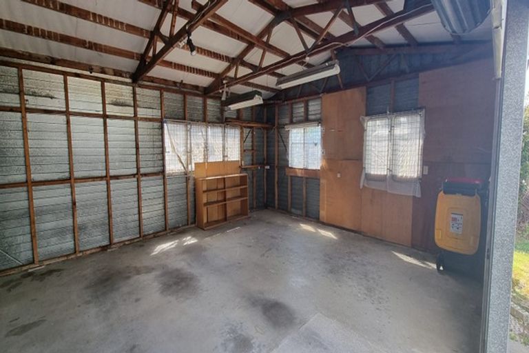 Photo of property in 13 Friedlanders Road, Manurewa, Auckland, 2102