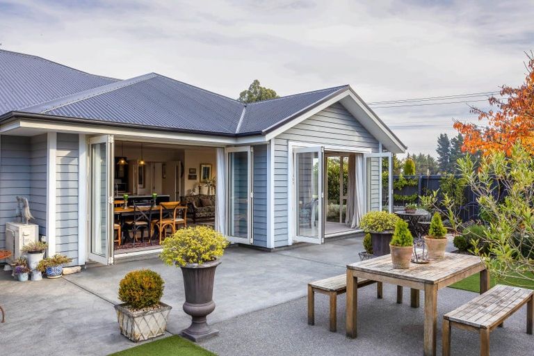 Photo of property in 1 Franklin Drive, Rangiora, 7400