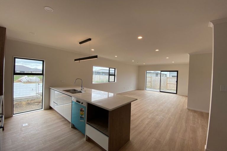 Photo of property in 28u1 Maggie Place, Chartwell, Hamilton, 3281