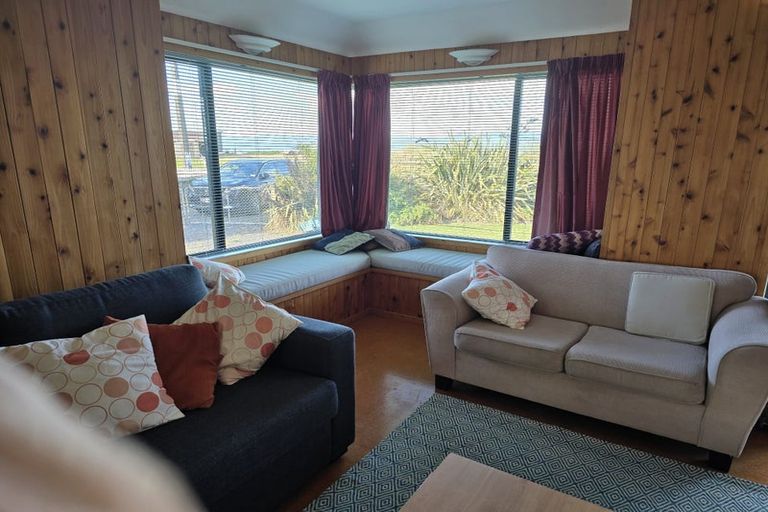 Photo of property in 1251 East Coast Road, Whakatiwai, Miranda, 2473