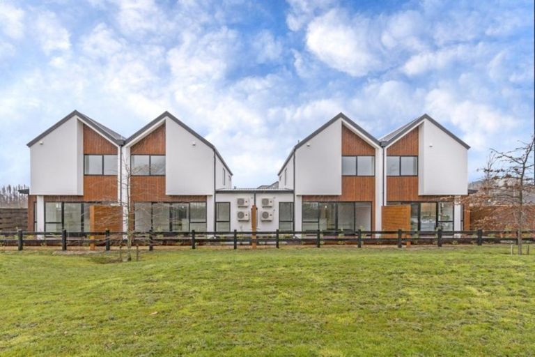 Photo of property in 1/3 Provincial Road, Halswell, Christchurch, 8025