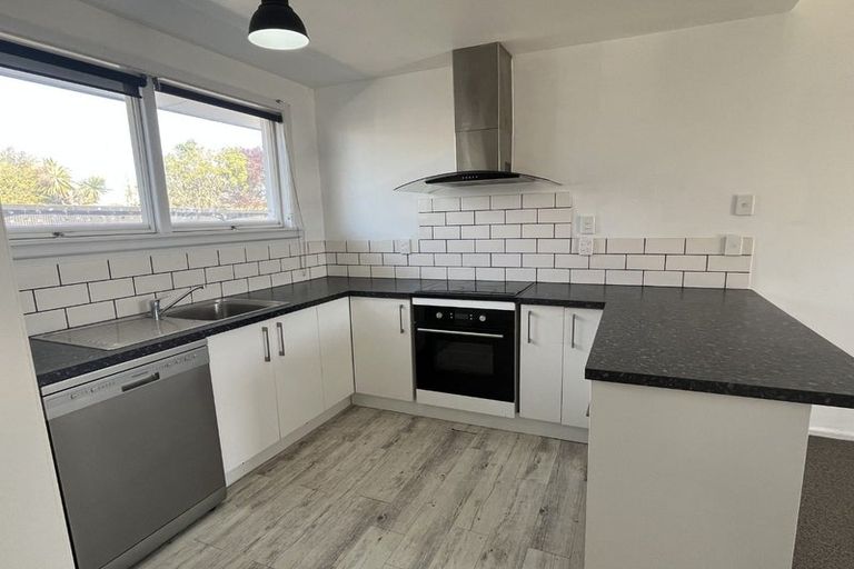 Photo of property in 181 Palmers Road, New Brighton, Christchurch, 8083