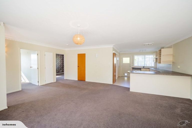 Photo of property in 1/6 Pamela Place, New Lynn, Auckland, 0600