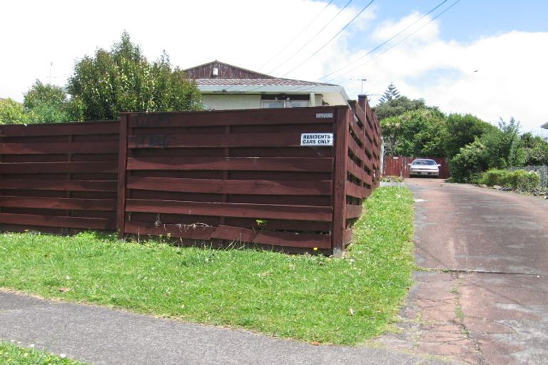 Photo of property in 2/39 Ashlynne Avenue, Papatoetoe, Auckland, 2025