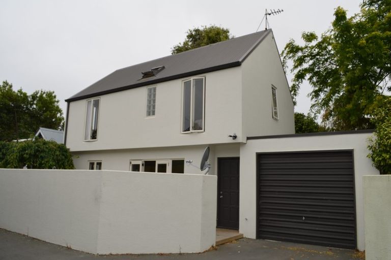 Photo of property in 2/240 Kilmore Street, Christchurch Central, Christchurch, 8011