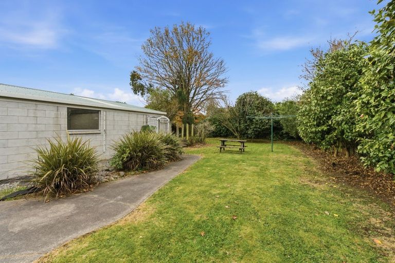 Photo of property in 50 Staveley Street, Avonhead, Christchurch, 8042