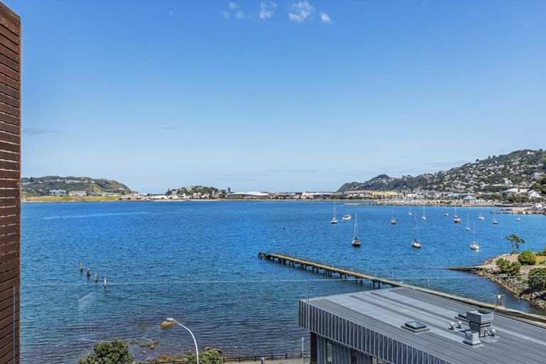 Photo of property in Patent 326 Apartments, 504s/326 Evans Bay Parade, Hataitai, Wellington, 6021