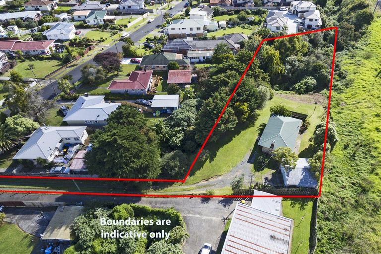 Photo of property in 54 Ashlynne Avenue, Papatoetoe, Auckland, 2025