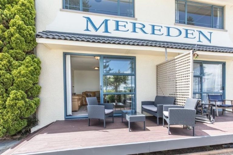 Photo of property in Mt View Flats, 4/6 The Mall, Mount Maunganui, 3116