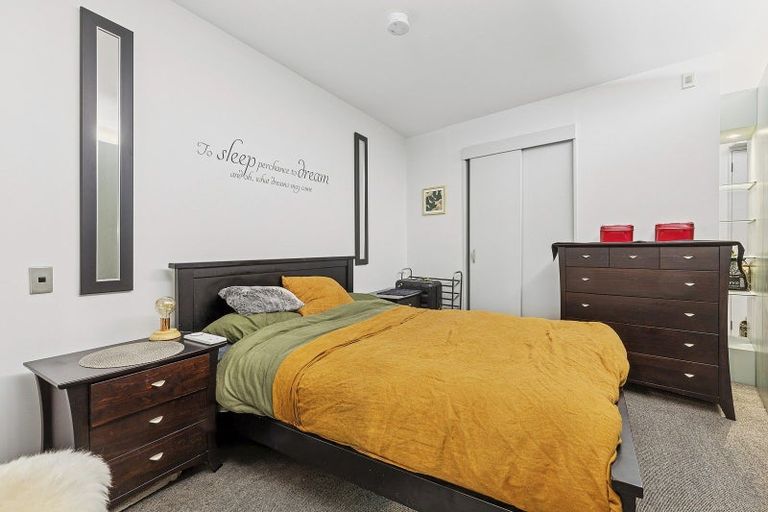 Photo of property in Gerondis Bldg Apartments, 102/60 Willis Street, Wellington Central, Wellington, 6011