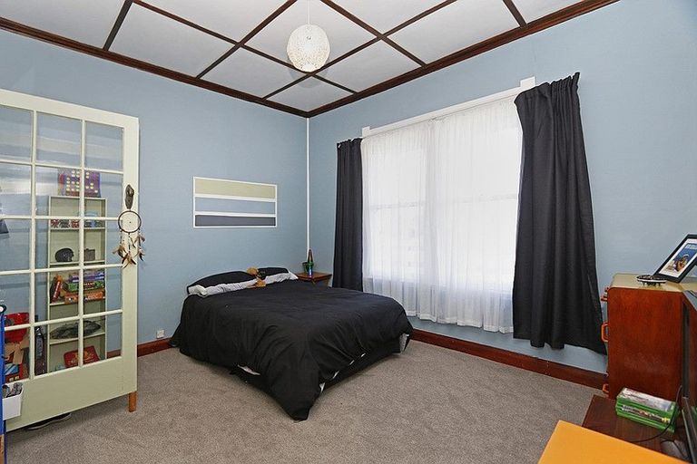 Photo of property in 357 Ketemarae Road, Hawera, 4675