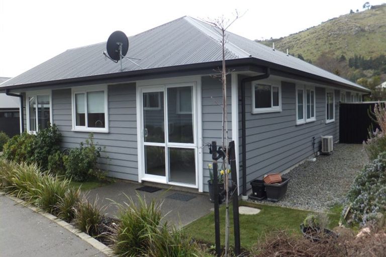 Photo of property in Maltworks Villas, 52/60 Port Hills Road, Heathcote Valley, Christchurch, 8022