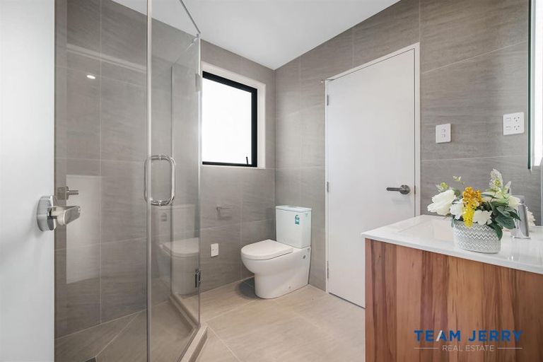 Photo of property in 2/2 Fairview Road, Papatoetoe, Auckland, 2025