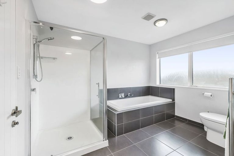 Photo of property in 71 Manse Road, Leeston, 7632