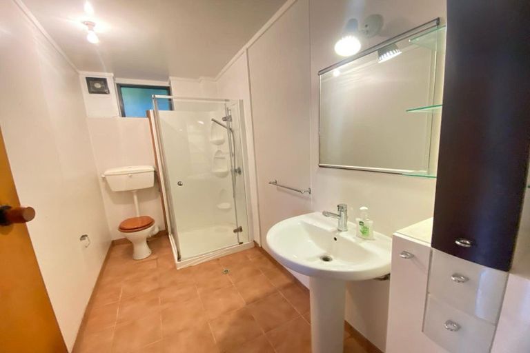 Photo of property in 36 Wrights Hill Road, Karori, Wellington, 6012