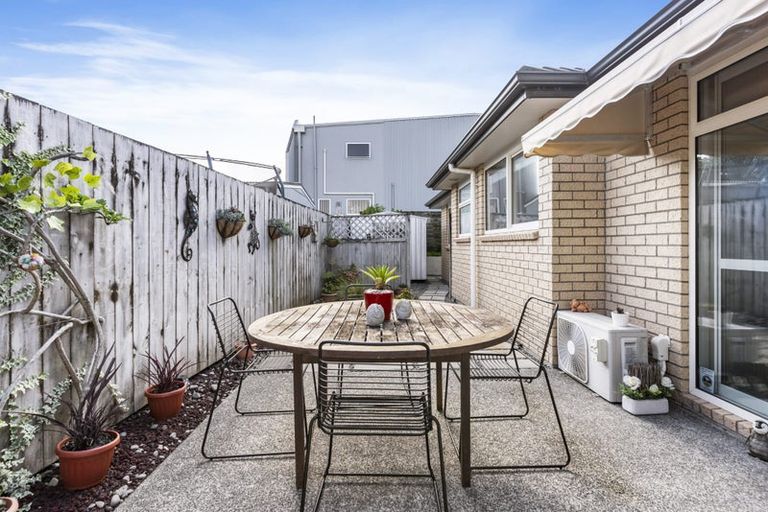 Photo of property in 56a Florence Avenue, Orewa, 0931