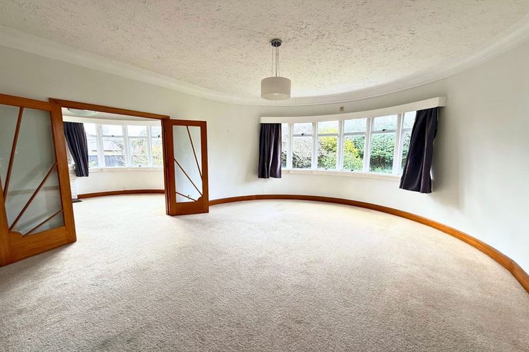 Photo of property in 11 Taranaki Street, Saint Johns Hill, Whanganui, 4501