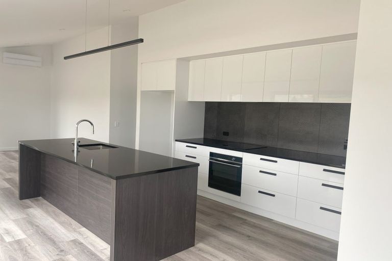 Photo of property in 1 Hadley Place, Cromwell, 9310