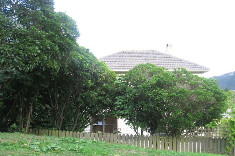 Photo of property in 14 Victory Avenue, Karori, Wellington, 6012