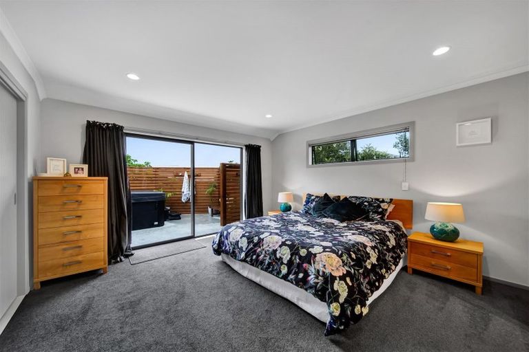 Photo of property in 5a James Drive, Bell Block, New Plymouth, 4312