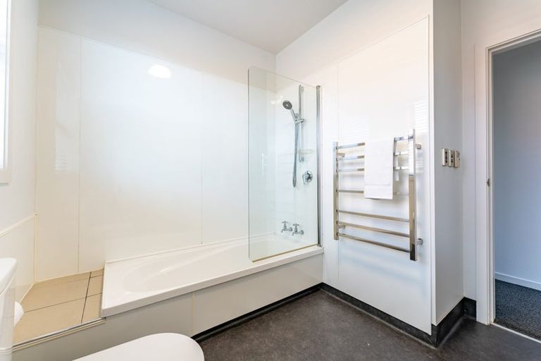 Photo of property in 203 Douglas Street, Highfield, Timaru, 7910