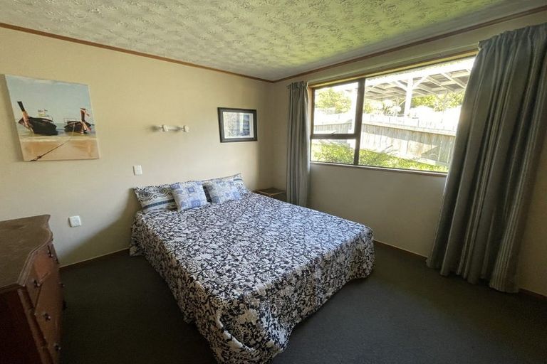 Photo of property in 73 Devon Street, Picton, 7220