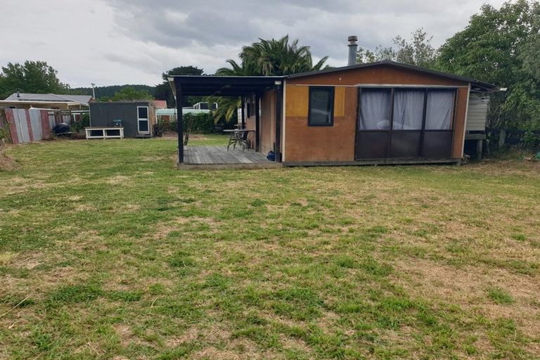 Photo of property in 6 Keppel Street, Porangahau, 4291