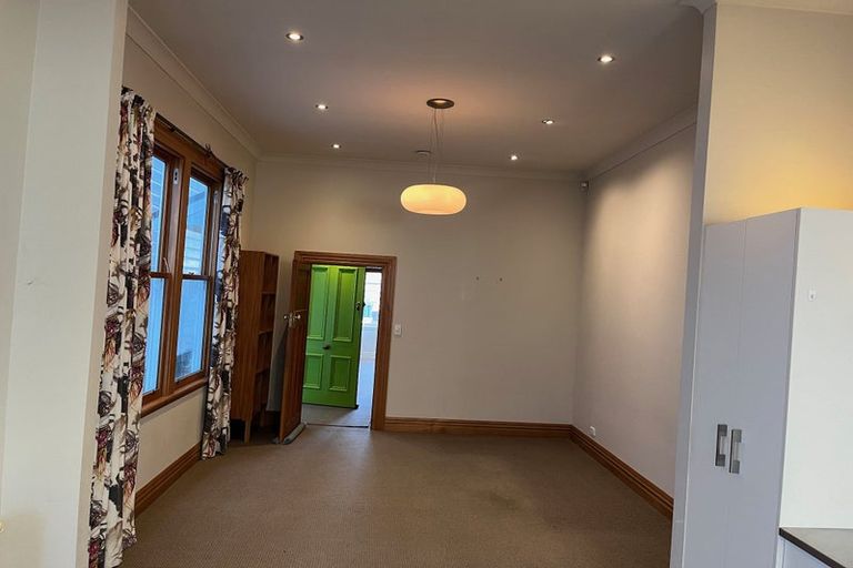 Photo of property in 9a Albany Avenue, Mount Victoria, Wellington, 6011