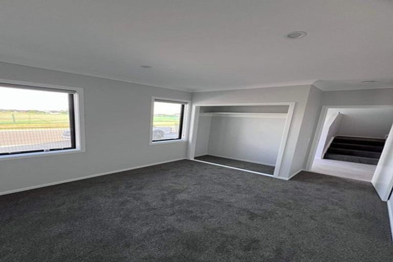 Photo of property in 6 Atutahi Lane, Papamoa Beach, 3118