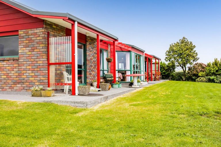 Photo of property in 196 Mokau Road, Urenui, 4377