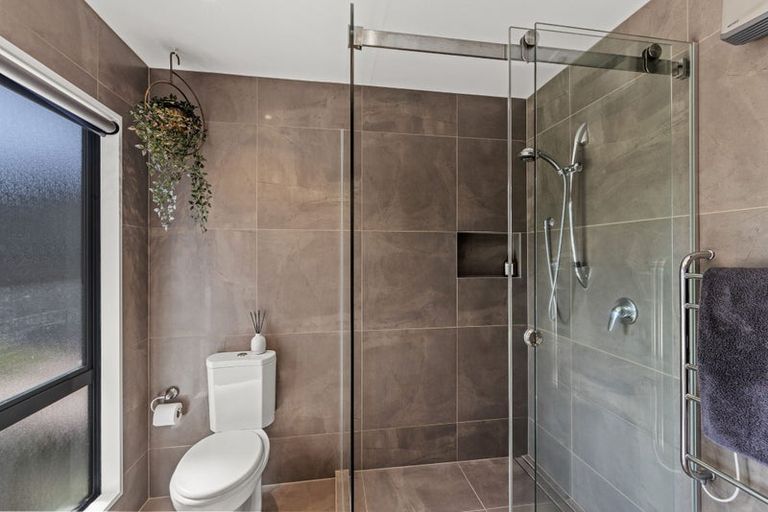 Photo of property in 77 Port Hills Road, Heathcote Valley, Christchurch, 8022