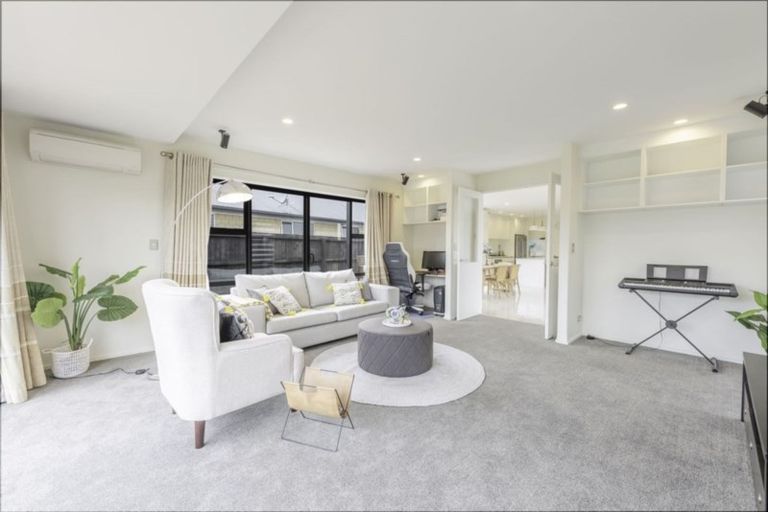 Photo of property in 21 Mackinder Drive, Wigram, Christchurch, 8042