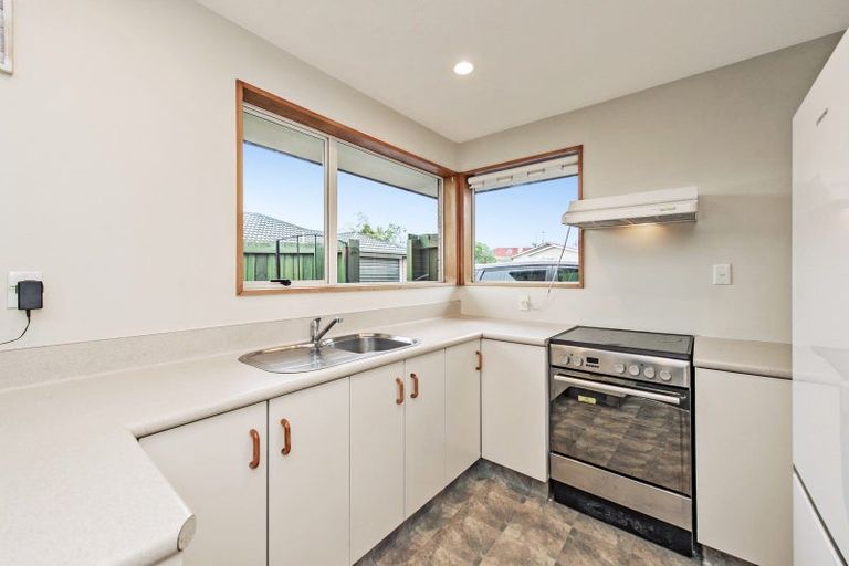 Photo of property in 2/37 Wrights Road, Addington, Christchurch, 8024