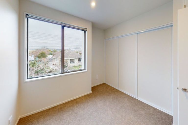 Photo of property in 4/12 Stackhouse Avenue, Bishopdale, Christchurch, 8053