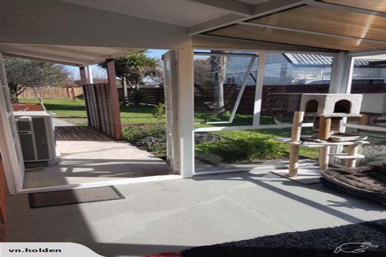 Photo of property in 14 Bridge Street, Southbridge, 7602