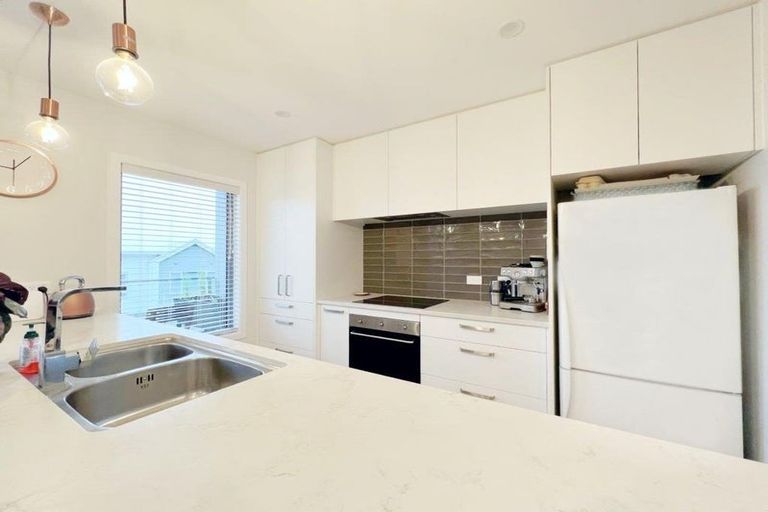 Photo of property in 19u3 Ruakiwi Road, Hamilton Lake, Hamilton, 3204