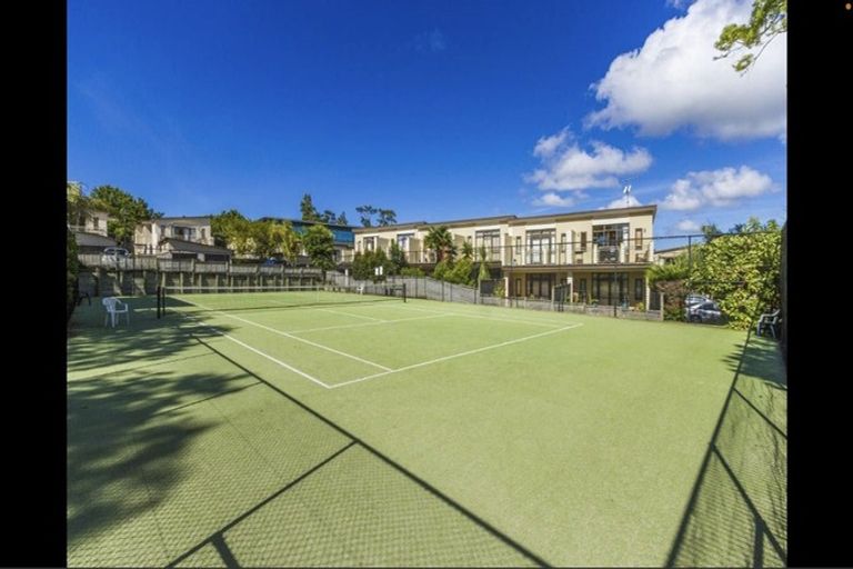 Photo of property in The Grange, 63/92 Bush Road, Albany, Auckland, 0632