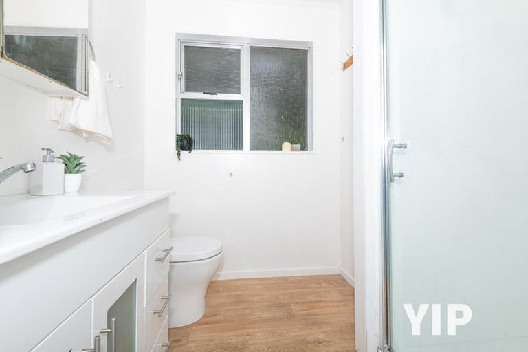 Photo of property in 93 Black Rock Road, Newlands, Wellington, 6037