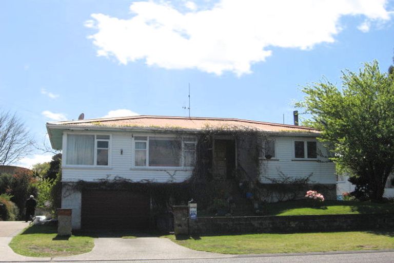 Photo of property in 206 Tamamutu Street, Taupo, 3330