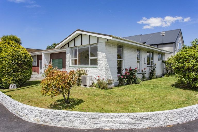 Photo of property in 4/17 Elizabeth Street, Riccarton, Christchurch, 8011