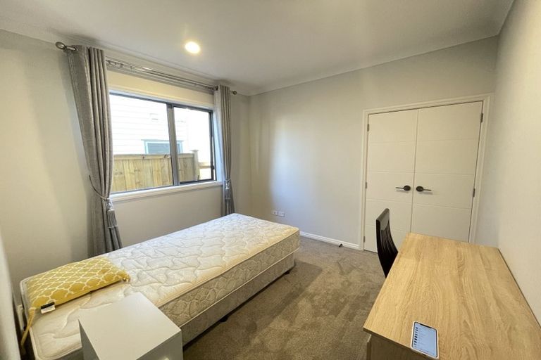 Photo of property in 36 Carrickdawson Drive, Flat Bush, Auckland, 2019