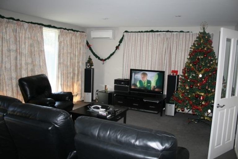 Photo of property in 89 Charles Street, Waltham, Christchurch, 8011