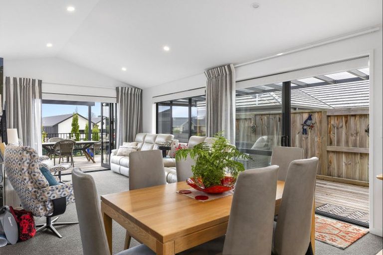 Photo of property in 43 Harakeke Drive, Wharewaka, Taupo, 3330