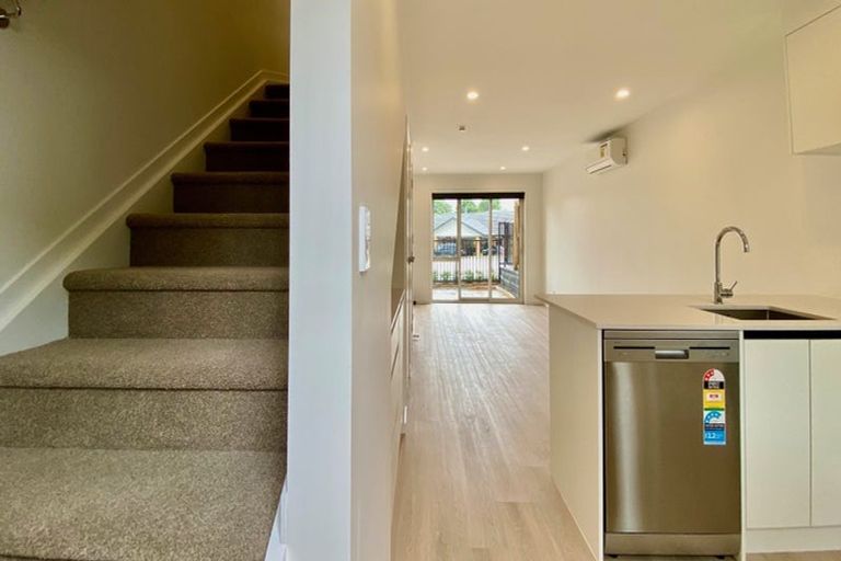 Photo of property in 18 Timata Lane, Favona, Auckland, 2024