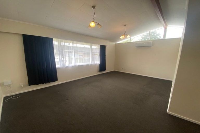 Photo of property in 72b Seaview Road, Paraparaumu Beach, Paraparaumu, 5032