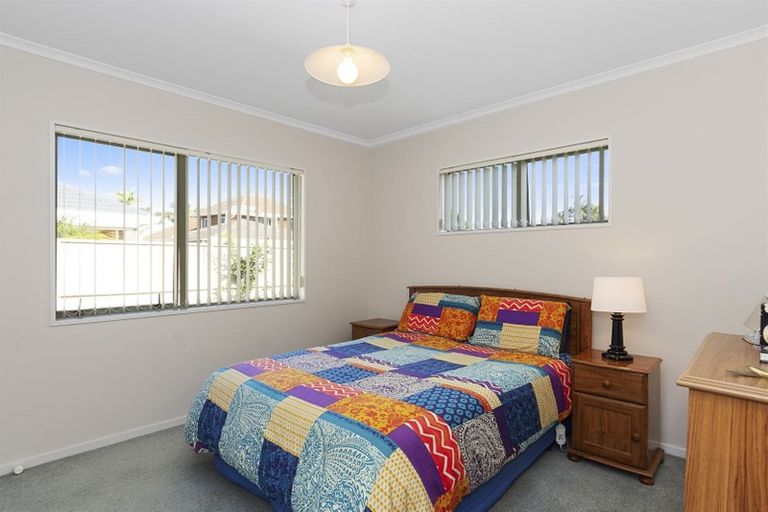 Photo of property in 6 Banksia Dell, Mount Maunganui, 3116