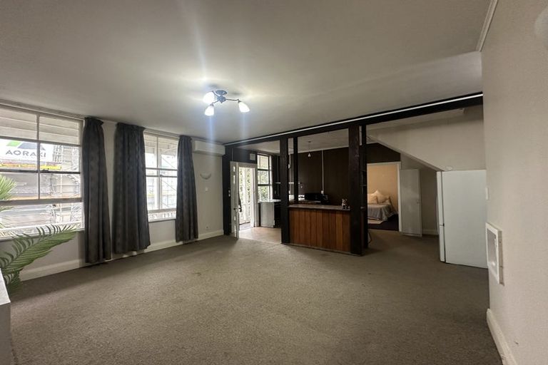 Photo of property in 185 The Terrace, Wellington Central, Wellington, 6011