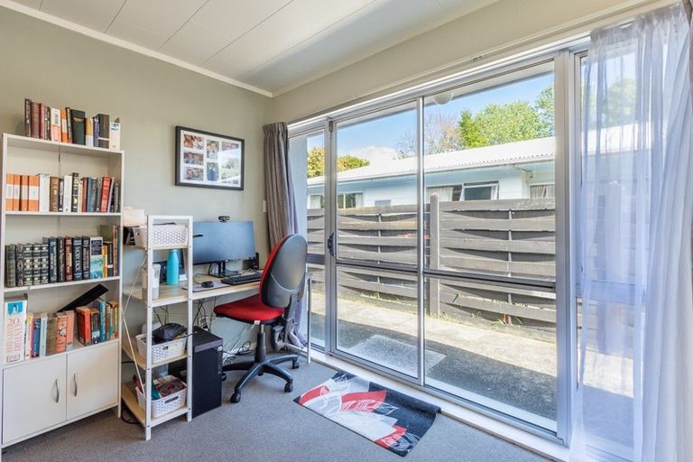 Photo of property in 16b Marere Avenue, Paraparaumu, 5032