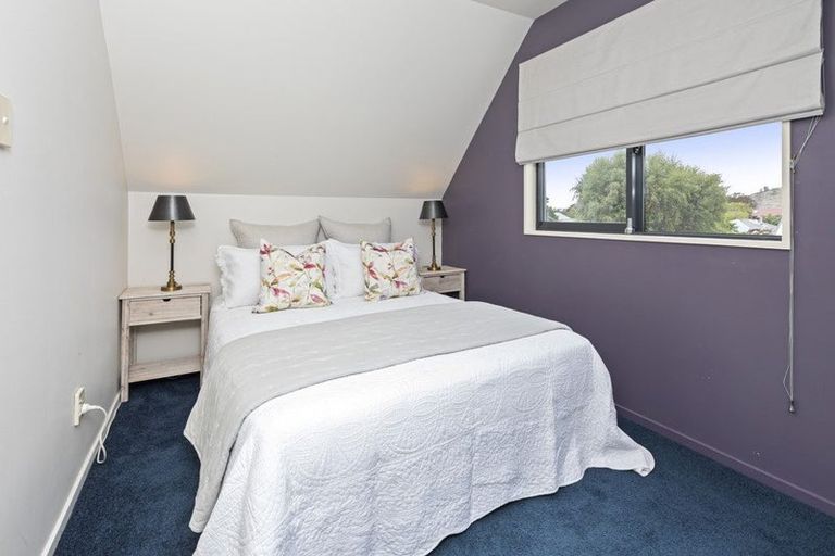 Photo of property in 57 Main Road, Redcliffs, Christchurch, 8081